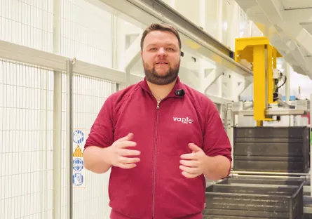 Florian Pasch in Reinigungsanlage